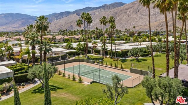 426 N Hermosa Drive, Palm Springs, CA 92262