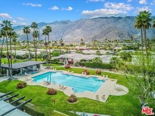 426 N Hermosa Drive, Palm Springs, CA 92262