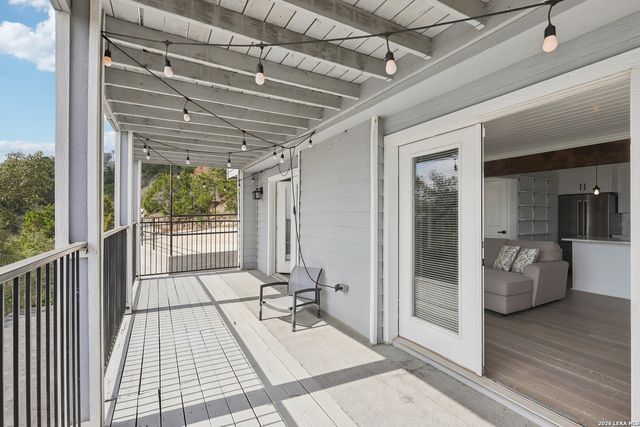 144 SABINE RD, Boerne, TX 78006