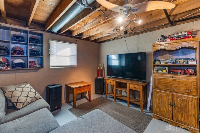 2792 Wheatfield Drive, Colerain Twp, OH 45251