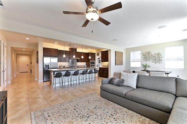 1849 Birdie Ave, Manteca, CA 95337