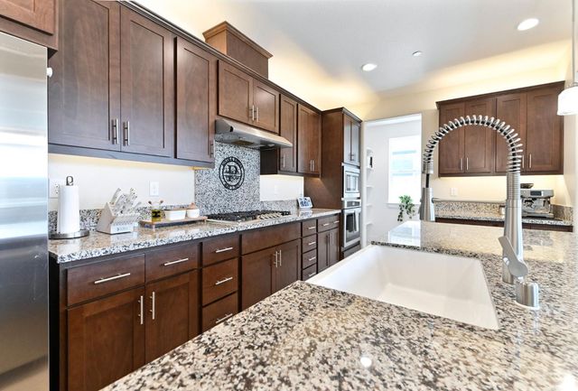 1849 Birdie Ave, Manteca, CA 95337