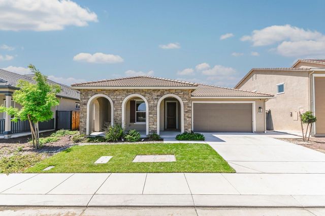 1849 Birdie Ave, Manteca, CA 95337