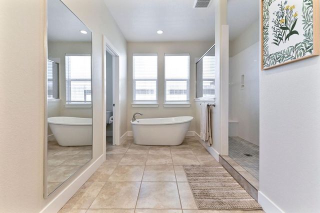 1849 Birdie Ave, Manteca, CA 95337