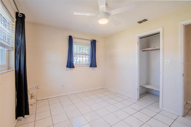 806 PAPAYA DRIVE, Tampa, FL 33619