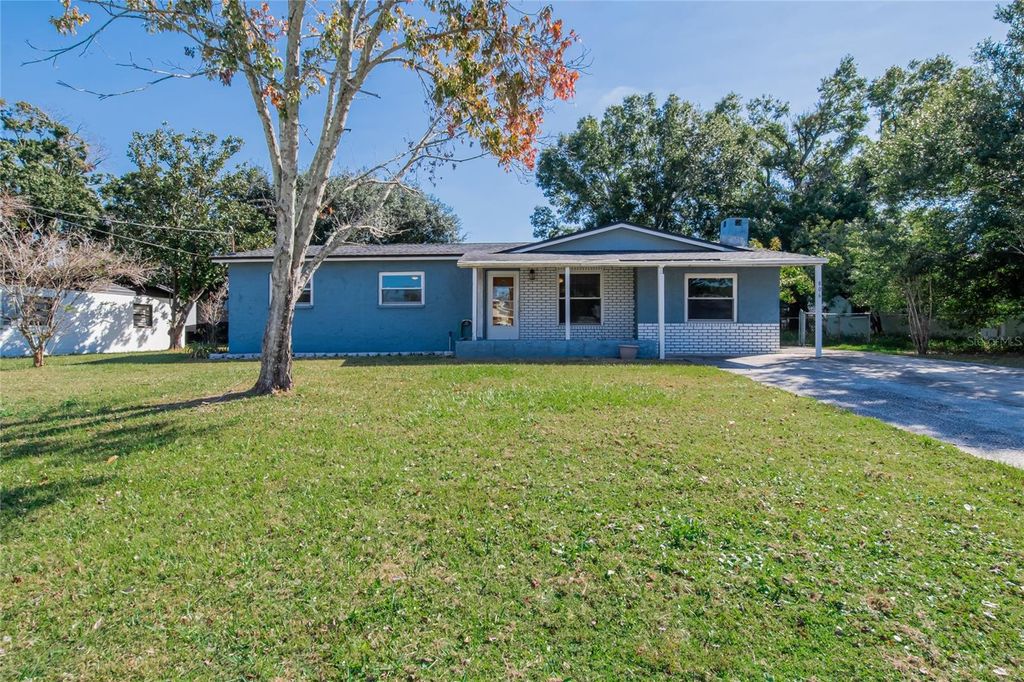 806 PAPAYA DRIVE, Tampa, FL 33619