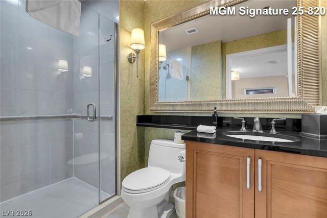 125 East Harmon Avenue 2520, Las Vegas, NV 89109
