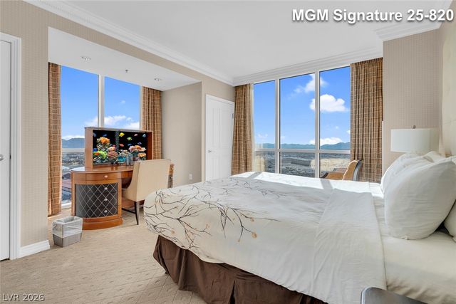 125 East Harmon Avenue 2520, Las Vegas, NV 89109