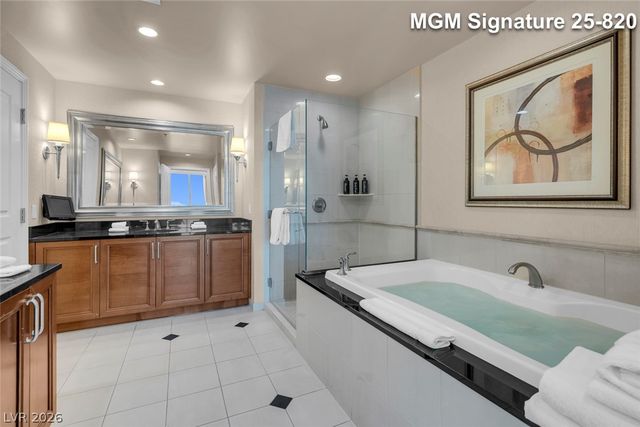 125 East Harmon Avenue 2520, Las Vegas, NV 89109