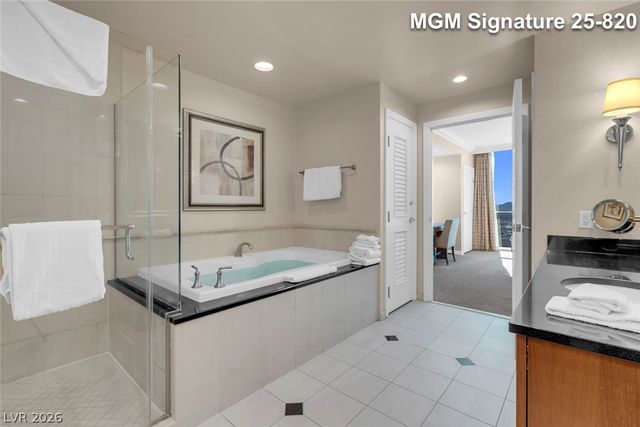 125 East Harmon Avenue 2520, Las Vegas, NV 89109
