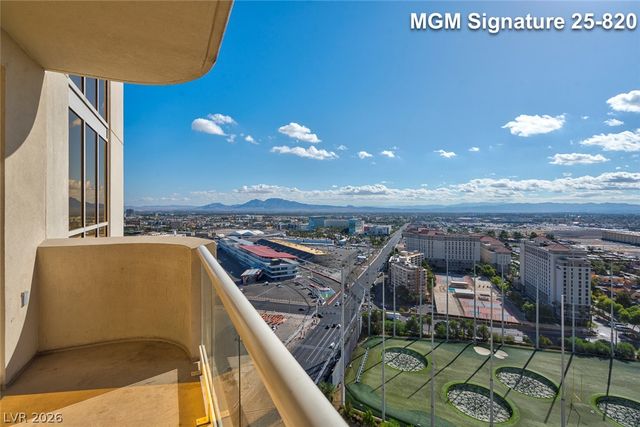 125 East Harmon Avenue 2520, Las Vegas, NV 89109