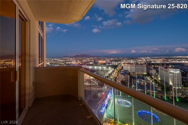 125 East Harmon Avenue 2520, Las Vegas, NV 89109