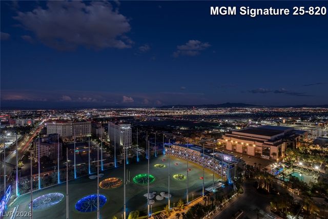 125 East Harmon Avenue 2520, Las Vegas, NV 89109