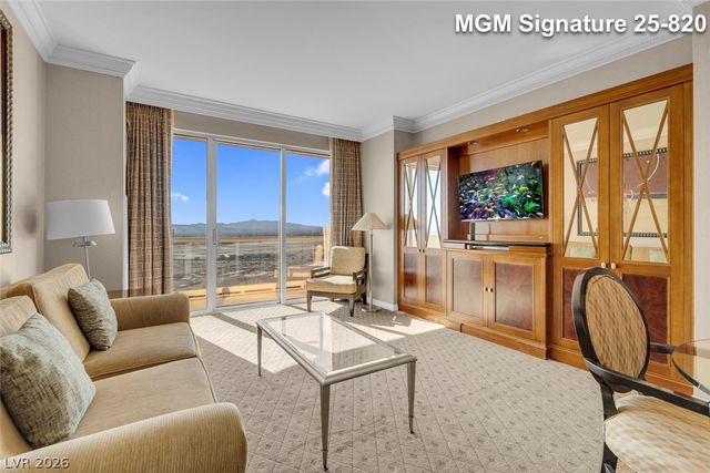 125 East Harmon Avenue 2520, Las Vegas, NV 89109