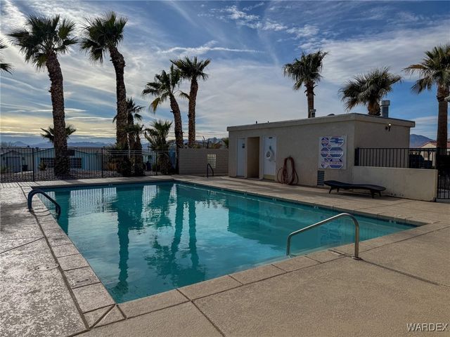 2066 E El Rodeo Road 35, Fort Mohave, AZ 86426