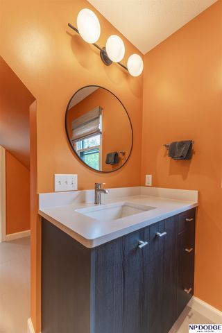 2027 N 55th Street, Omaha, NE 68104