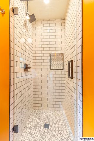 2027 N 55th Street, Omaha, NE 68104