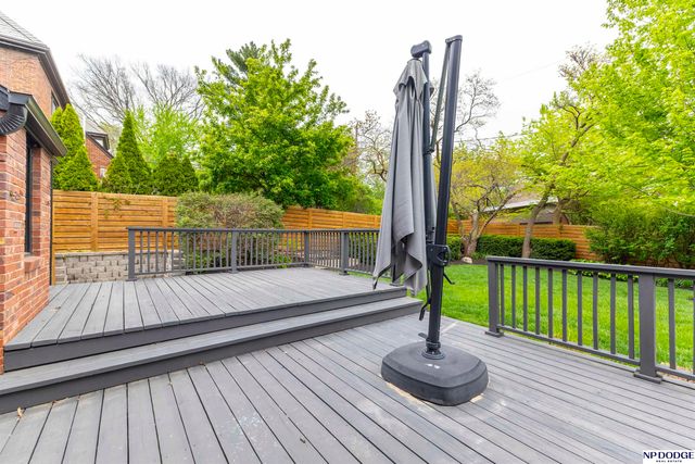 2027 N 55th Street, Omaha, NE 68104