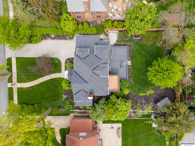 2027 N 55th Street, Omaha, NE 68104