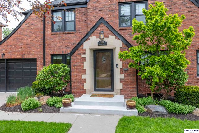 2027 N 55th Street, Omaha, NE 68104