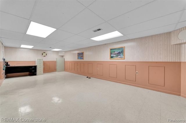 8219 Roselawn Street, Westland, MI 48185