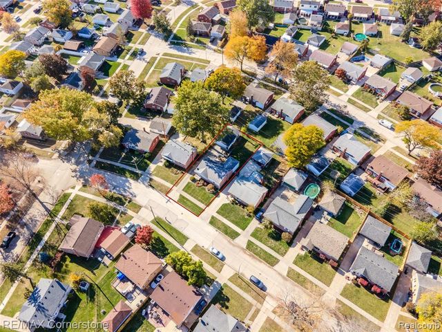 8219 Roselawn Street, Westland, MI 48185