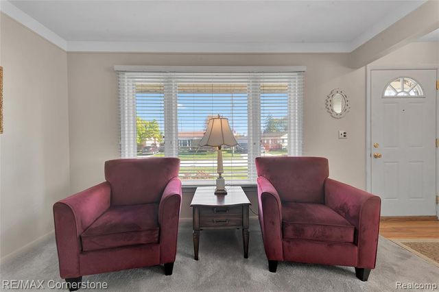 8219 Roselawn Street, Westland, MI 48185