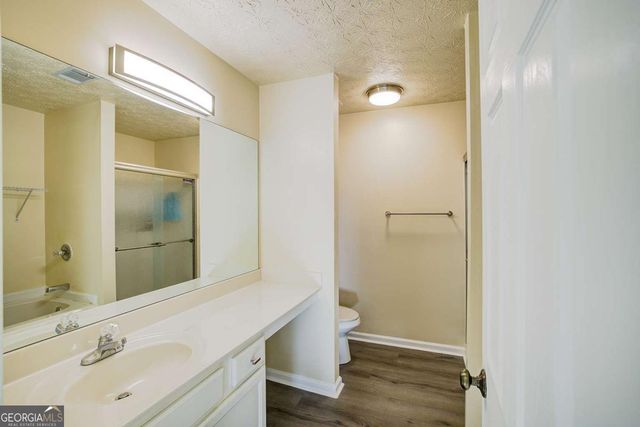 2706 Heathrow Drive, Lawrenceville, GA 30043