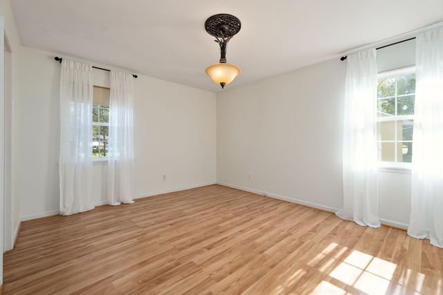 1175 Meadow Rd, Cookeville, TN 38501