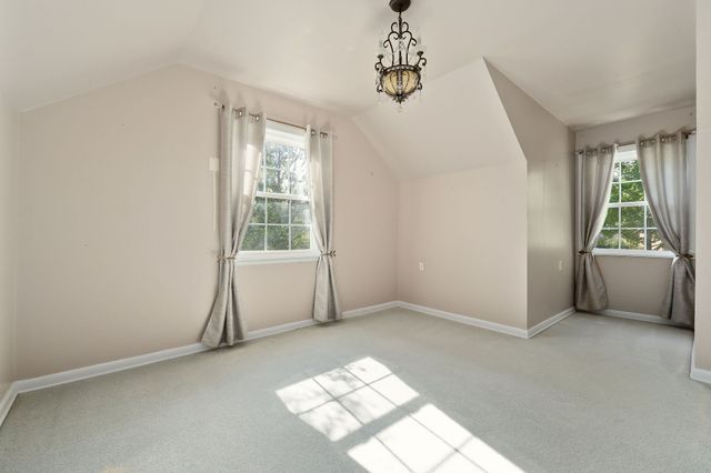 1175 Meadow Rd, Cookeville, TN 38501