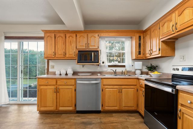 1175 Meadow Rd, Cookeville, TN 38501