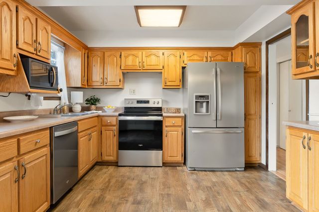 1175 Meadow Rd, Cookeville, TN 38501