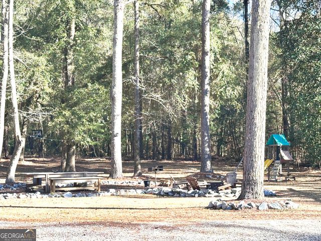 326 Turkey Run, Dublin, GA 31021