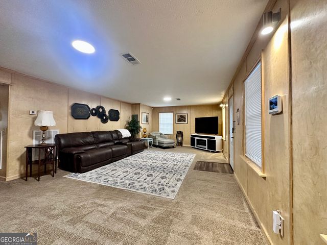 326 Turkey Run, Dublin, GA 31021