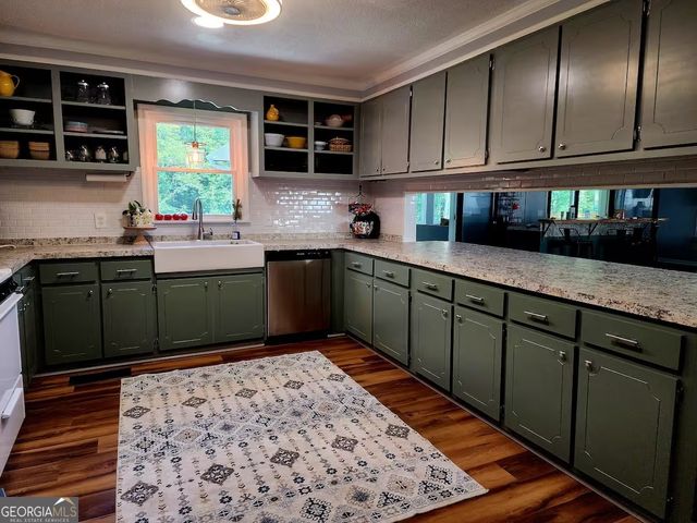 326 Turkey Run, Dublin, GA 31021