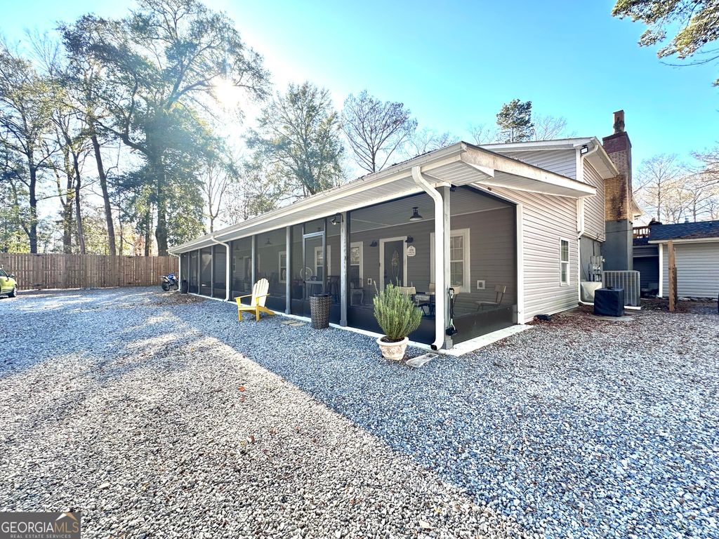 326 Turkey Run, Dublin, GA 31021