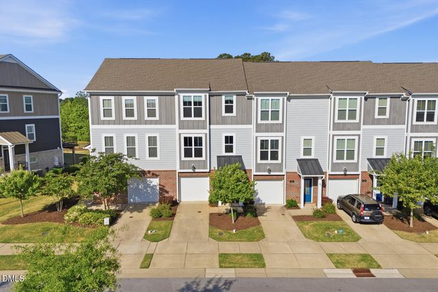 420 Skymont Drive, Holly Springs, NC 27540
