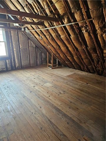 115 Ivy St, Wilkins Twp, PA 15145