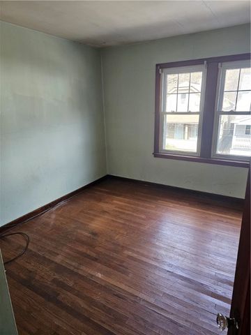 115 Ivy St, Wilkins Twp, PA 15145