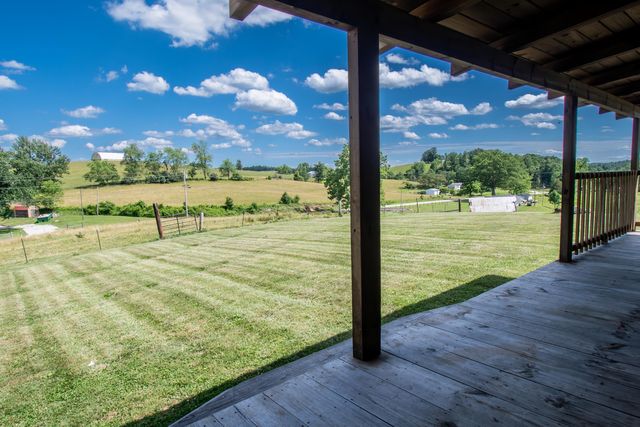 199 State Highway 746, Wellington, KY 40387