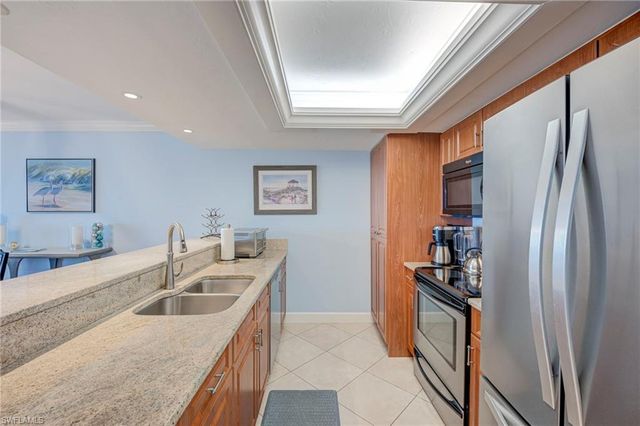 17080 Harbour Point DR 711, Fort Myers, FL 33908