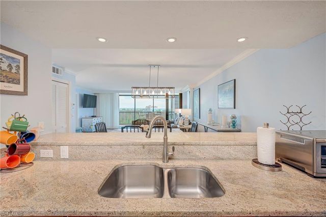 17080 Harbour Point DR 711, Fort Myers, FL 33908