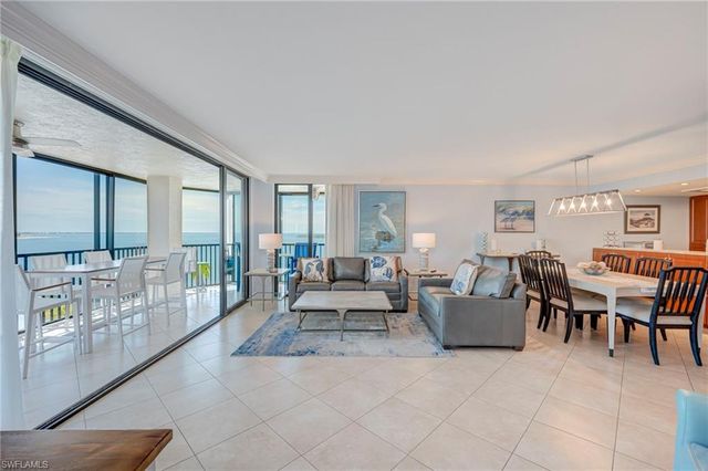 17080 Harbour Point DR 711, Fort Myers, FL 33908
