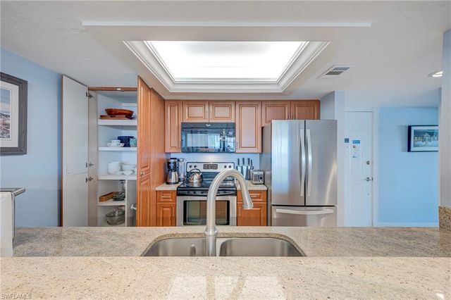 17080 Harbour Point DR 711, Fort Myers, FL 33908