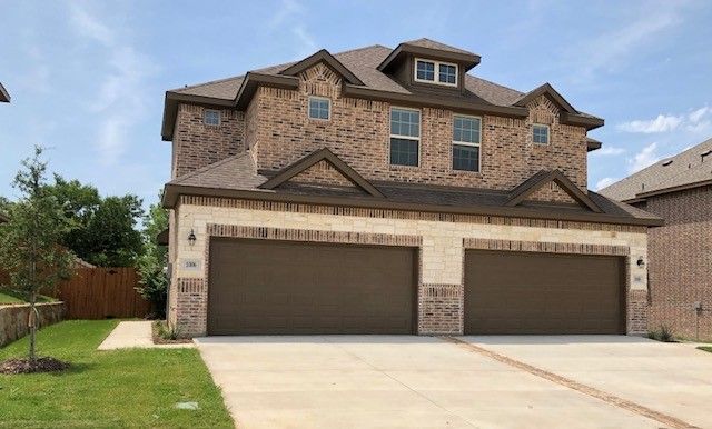 1006-1008 W Sierra Vista Court, Midlothian, TX 76065