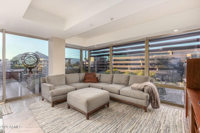 7161 E RANCHO VISTA Drive 4014, Scottsdale, AZ 85251