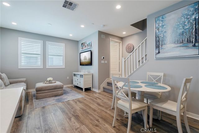 19536 Cardin Place, Northridge, CA 91324