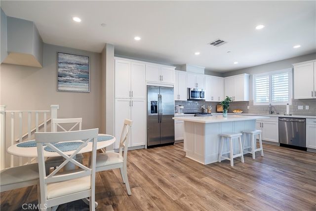 19536 Cardin Place, Northridge, CA 91324