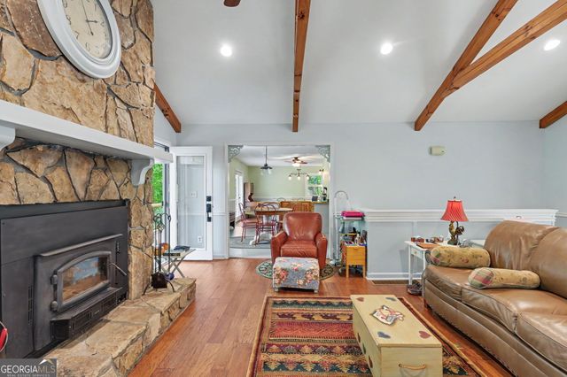 854 Saddleback Circle, Dillard, GA 30537