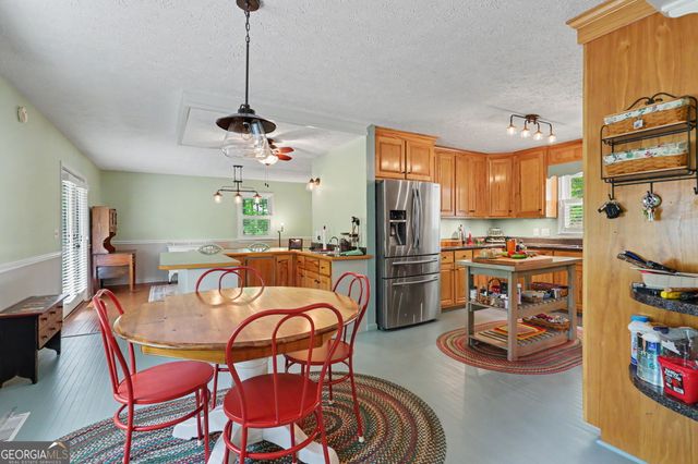 854 Saddleback Circle, Dillard, GA 30537